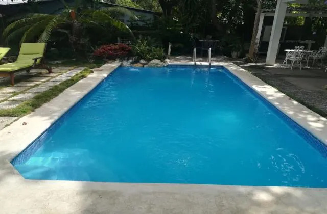 Hotel Villa Carolina Puerto Plata pool 1